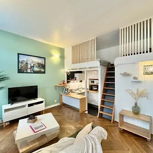 Le Noir Bois Et Blanc - - Wifi - Centre - Entree Autonome , Quimper France